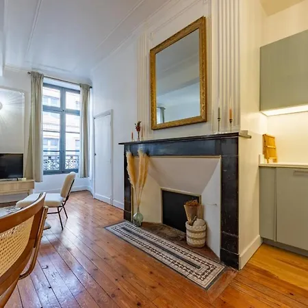 Le Contemporain - Charme Et Elegance * モントーバン